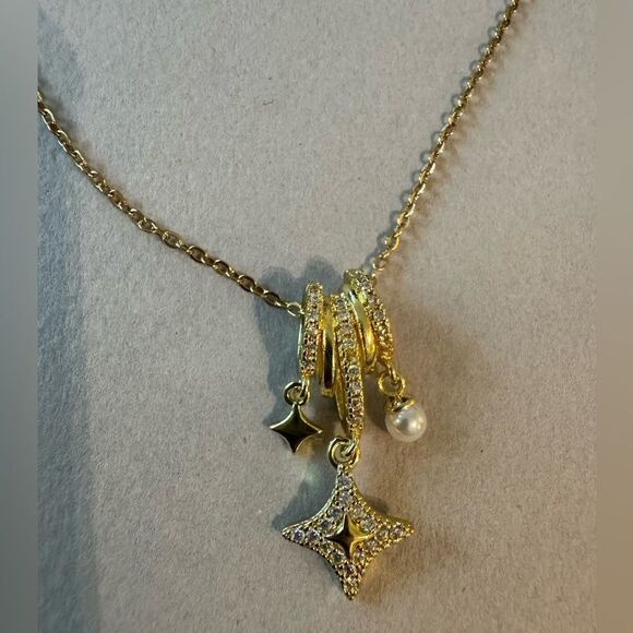 star Pendant Necklace A1519 - Picture 3 of 4